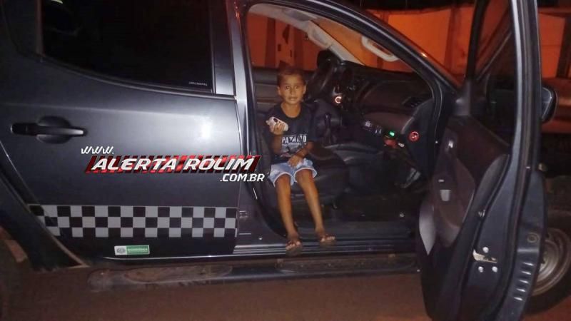 Após pedido ao “Papai Noel”, Polícia Militar em Rolim de Moura realiza surpresa a criança que sonha em ser policial; assista ao vídeo Após pedido ao “Papai Noel”, Polícia Militar em Rolim de Moura realiza surpresa a criança que sonha em ser policial; assista ao vídeo