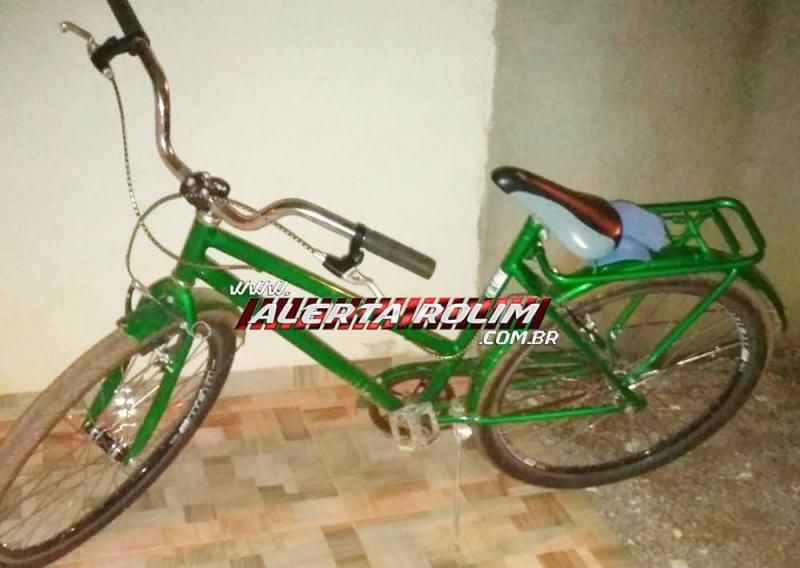 Duas bicicletas foram furtadas dentro de escola em Rolim de Moura Duas bicicletas foram furtadas dentro de escola em Rolim de Moura