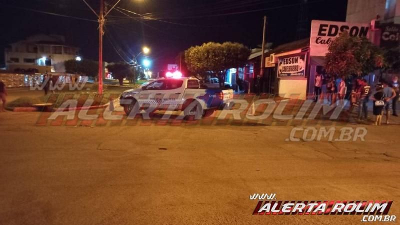 URGENTE – Homem acaba de ser executado a tiros em Rolim de Moura URGENTE – Homem acaba de ser executado a tiros em Rolim de Moura