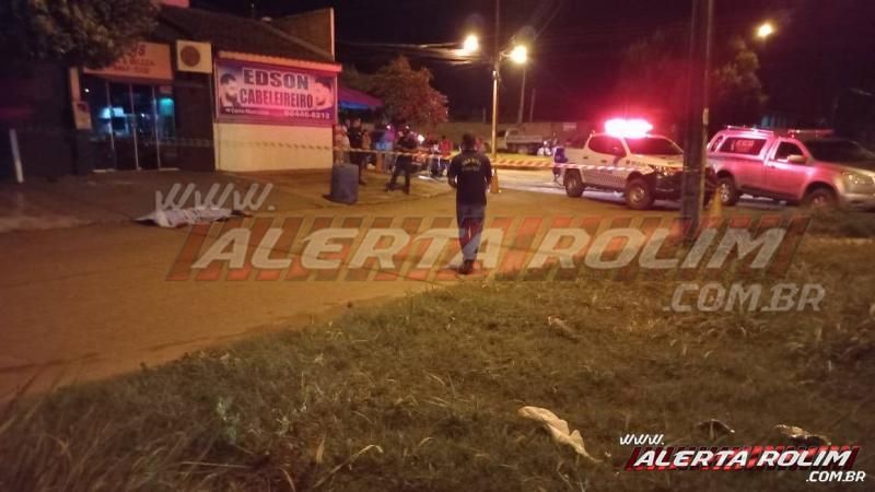 URGENTE – Homem acaba de ser executado a tiros em Rolim de Moura URGENTE – Homem acaba de ser executado a tiros em Rolim de Moura