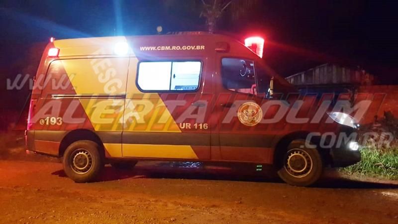 URGENTE - Mulher é assassinada a tiros nesta noite de segunda-feira no bairro Centenário em Rolim de Moura