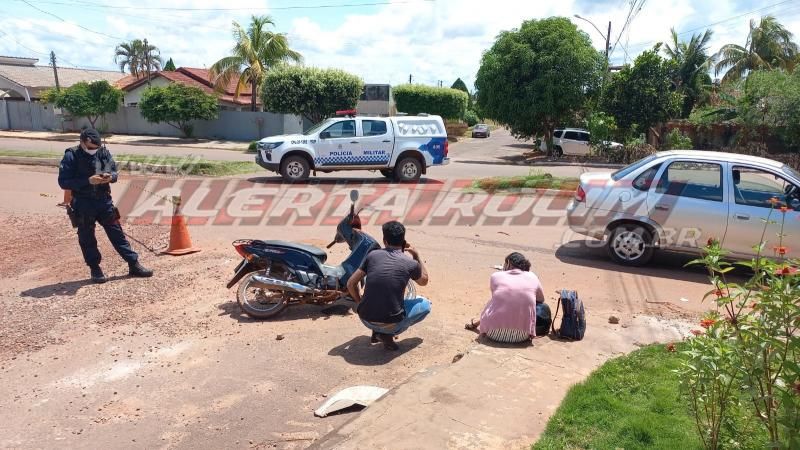 Acidente de trânsito envolvendo três veículos foi registrado nesta quinta-feira em Rolim de Moura - Vídeo Acidente de trânsito envolvendo três veículos foi registrado nesta quinta-feira em Rolim de Moura - Vídeo
