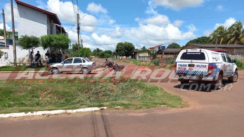 Acidente de trânsito envolvendo três veículos foi registrado nesta quinta-feira em Rolim de Moura - Vídeo Acidente de trânsito envolvendo três veículos foi registrado nesta quinta-feira em Rolim de Moura - Vídeo