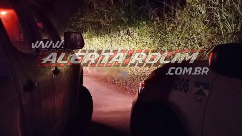 URGENTE - Autor dos disparos em funcionários de conveniência foi encontrado morto; outro suspeito foi preso pela polícia URGENTE - Autor dos disparos em funcionários de conveniência foi encontrado morto; outro suspeito foi preso pela polícia