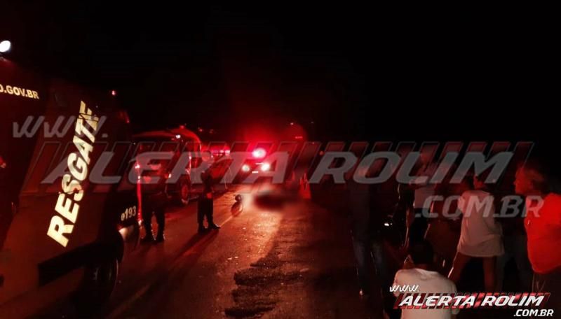 URGENTE – Motociclista foi a óbito e mulher ficou gravemente ferida em acidente na RO-383 entre Rolim de Moura e Santa Luzia nesta madrugada de ano novo URGENTE – Motociclista foi a óbito e mulher ficou gravemente ferida em acidente na RO-383 entre Rolim de Moura e Santa Luzia nesta madrugada de ano novo