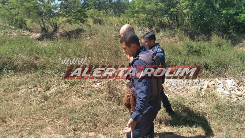 Foragido da justiça, acusado de crimes de roubo e tráfico de drogas foi recapturado pela PM em Rolim de Moura Foragido da justiça, acusado de crimes de roubo e tráfico de drogas foi recapturado pela PM em Rolim de Moura