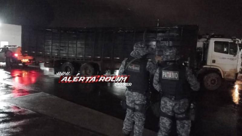 URGENTE – Mais de 01 tonelada de droga foi apreendida durante operação realizada pela Polícia Militar na região de Alto Alegre dos Parecis URGENTE – Mais de 01 tonelada de droga foi apreendida durante operação realizada pela Polícia Militar na região de Alto Alegre dos Parecis