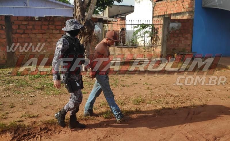 Ação conjunta entre PC, PM e PATAMO do 10º BPM resultou na prisão do suspeito de cometer tentativa de homicídio ocorrida no bairro Cidade Alta em Rolim de Moura – Vídeo Ação conjunta entre PC, PM e PATAMO do 10º BPM resultou na prisão do suspeito de cometer tentativa de homicídio ocorrida no bairro Cidade Alta em Rolim de Moura – Vídeo