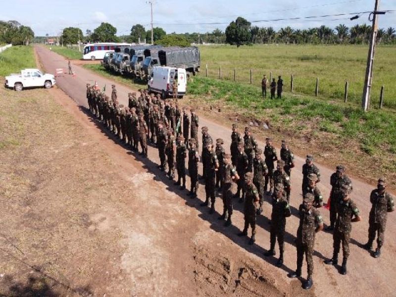 Comando do 6º BIS presta homenagem ao Cabo Cabixi e nomeia seu nome na área de instrução Comando do 6º BIS presta homenagem ao Cabo Cabixi e nomeia seu nome na área de instrução