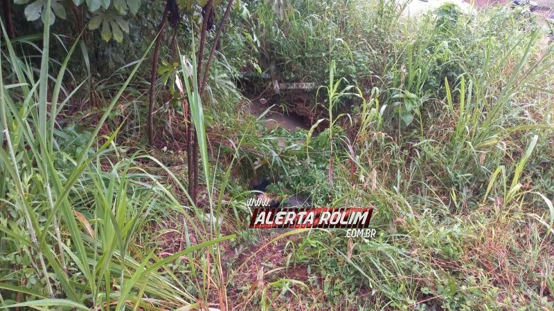 ATUALIZADA - Homem assassinado em Rolim de Moura era ex-presidiário; Ele foi morto a facadas e não a tiros – Vídeo ATUALIZADA - Homem assassinado em Rolim de Moura era ex-presidiário; Ele foi morto a facadas e não a tiros – Vídeo