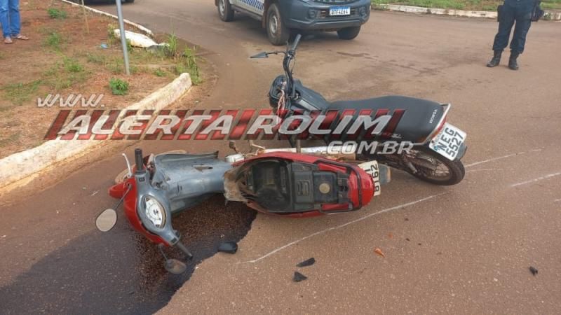 Motociclista é socorrido com suspeita de fratura após colidir em moto que avançou a via em Rolim de Moura – Veja o vídeo Motociclista é socorrido com suspeita de fratura após colidir em moto que avançou a via em Rolim de Moura – Veja o vídeo