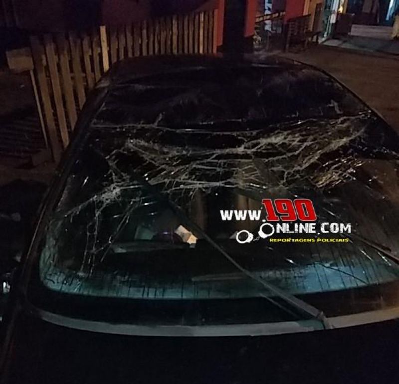 Motorista inabilitado capota carro após colidir em outro veículo no Centro de Alta Floresta do Oeste Motorista inabilitado capota carro após colidir em outro veículo no Centro de Alta Floresta do Oeste
