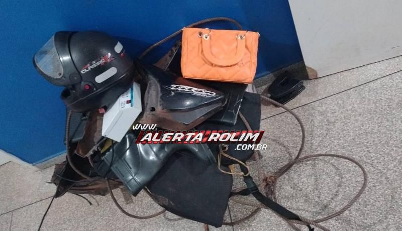 Suspeito de praticar vários arrombamentos e furtos em Rolim de Moura foi preso pela PM; moto furtada foi recuperada - Vídeo Suspeito de praticar vários arrombamentos e furtos em Rolim de Moura foi preso pela PM; moto furtada foi recuperada - Vídeo