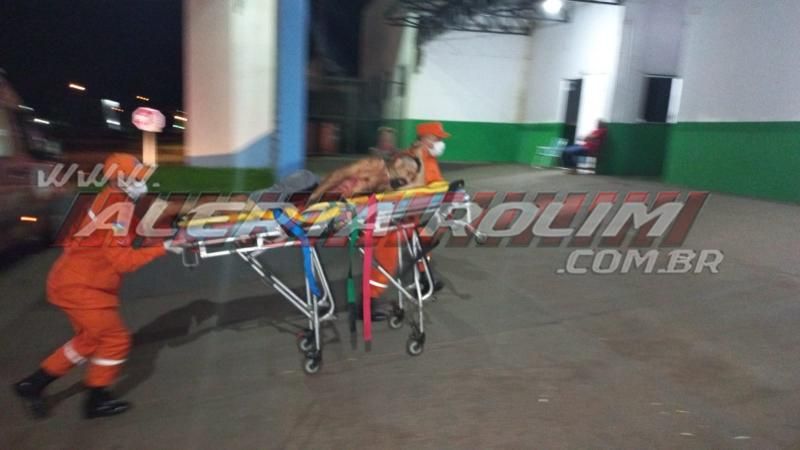 URGENTE – Homem leva ao menos três tiros no bairro Cidade Alta em Rolim de Moura URGENTE – Homem leva ao menos três tiros no bairro Cidade Alta em Rolim de Moura