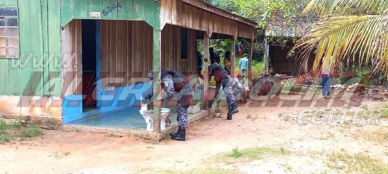 Ação conjunta entre PM e PC resultou na prisão de Mãe e filho por tráfico de drogas em Rolim de Moura - Vídeo Ação conjunta entre PM e PC resultou na prisão de Mãe e filho por tráfico de drogas em Rolim de Moura - Vídeo