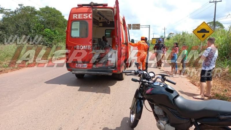 Colisão traseira nesta manhã de domingo na RO 010 resultou em um ferido em Rolim de Moura Colisão traseira nesta manhã de domingo na RO 010 resultou em um ferido em Rolim de Moura