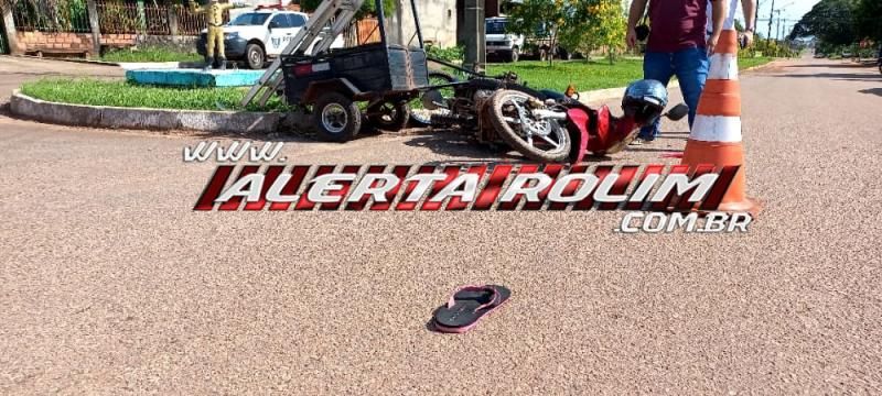 Condutor de moto adulterada foge da UPA após avançar via e ocasionar acidente em Rolim de Moura – Vídeo Condutor de moto adulterada foge da UPA após avançar via e ocasionar acidente em Rolim de Moura – Vídeo