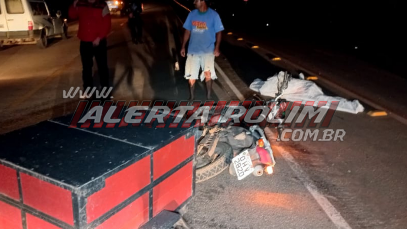 URGENTE - Motociclista morre em acidente envolvendo moto e caminhão na RO 479 proximo ao aeroporto de Rolim de Moura URGENTE - Motociclista morre em acidente envolvendo moto e caminhão na RO 479 proximo ao aeroporto de Rolim de Moura
