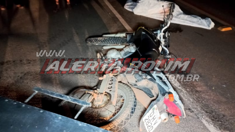 URGENTE - Motociclista morre em acidente envolvendo moto e caminhão na RO 479 proximo ao aeroporto de Rolim de Moura URGENTE - Motociclista morre em acidente envolvendo moto e caminhão na RO 479 proximo ao aeroporto de Rolim de Moura