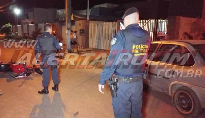 Colisão entre carro e moto foi registrada na noite de segunda-feira no Jequitibá em Rolim de Moura Colisão entre carro e moto foi registrada na noite de segunda-feira no Jequitibá em Rolim de Moura