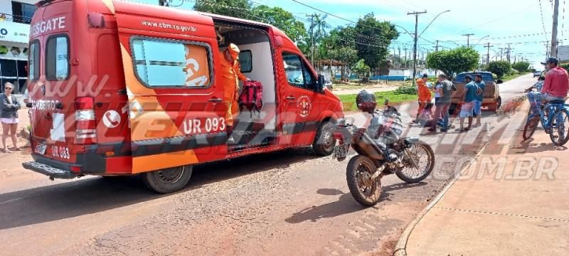 Colisão entre duas motos deixou condutores feridas em Rolim de Moura Colisão entre duas motos deixou condutores feridas em Rolim de Moura