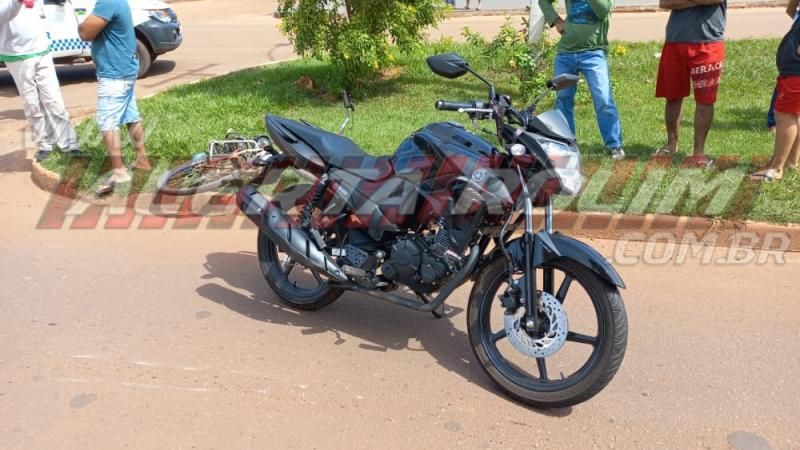 Colisão entre duas motos deixou condutores feridas em Rolim de Moura Colisão entre duas motos deixou condutores feridas em Rolim de Moura
