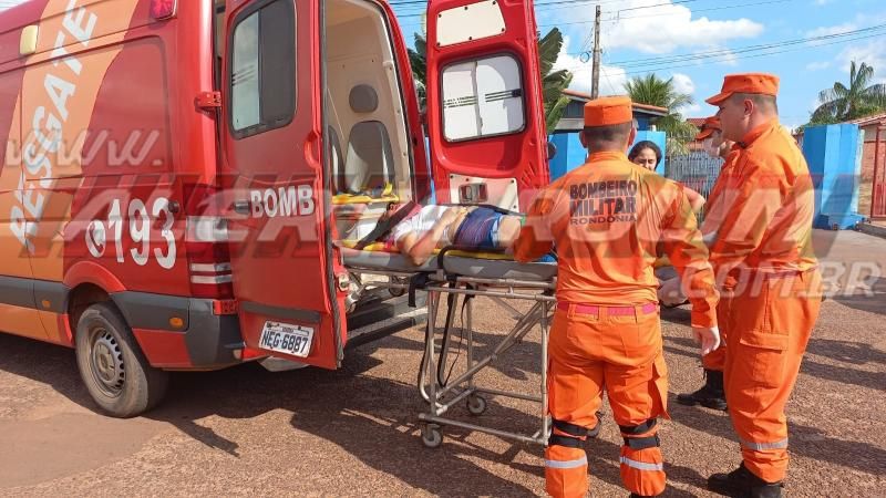 Colisão entre moto e bicicleta no Boa Esperança deixou duas pessoas feridas em Rolim de Moura Colisão entre moto e bicicleta no Boa Esperança deixou duas pessoas feridas em Rolim de Moura