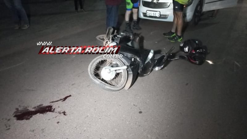 Colisão frontal entre duas motos na Avenida São Paulo deixou três feridos nesta noite em Rolim de Moura Colisão frontal entre duas motos na Avenida São Paulo deixou três feridos nesta noite em Rolim de Moura