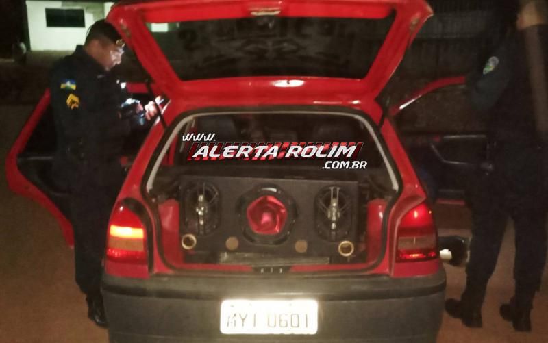 Dois homens foram presos pela PM no distrito em Migrantinópolis, durante a OPERAÇÃO FORÇA TOTAL por porte ilegal de arma de fogo Dois homens foram presos pela PM no distrito em Migrantinópolis, durante a OPERAÇÃO FORÇA TOTAL por porte ilegal de arma de fogo