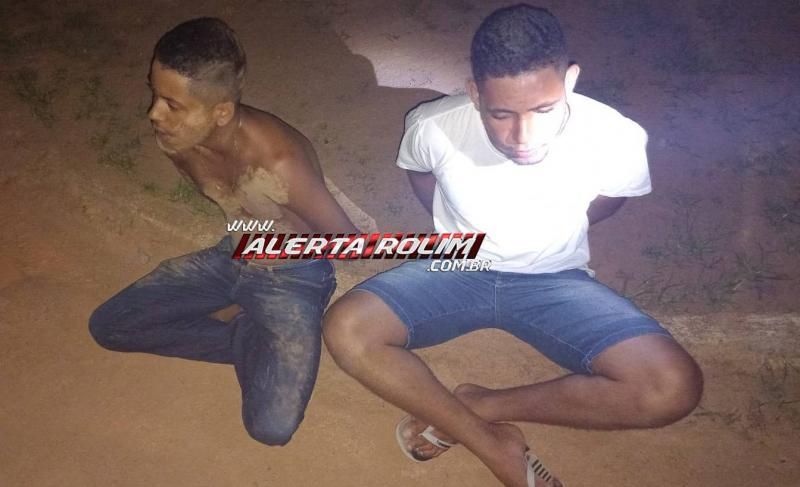 Dois homens foram presos pela PM no distrito em Migrantinópolis, durante a OPERAÇÃO FORÇA TOTAL por porte ilegal de arma de fogo Dois homens foram presos pela PM no distrito em Migrantinópolis, durante a OPERAÇÃO FORÇA TOTAL por porte ilegal de arma de fogo