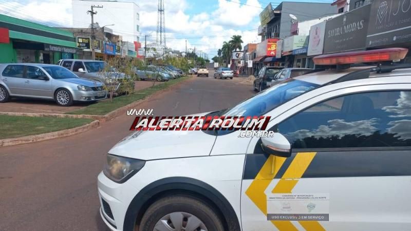 Motorista com sinais de embriaguez atinge caminhonete ao sair de estacionamento e acaba preso pela PM em Rolim de Moura Motorista com sinais de embriaguez atinge caminhonete ao sair de estacionamento e acaba preso pela PM em Rolim de Moura