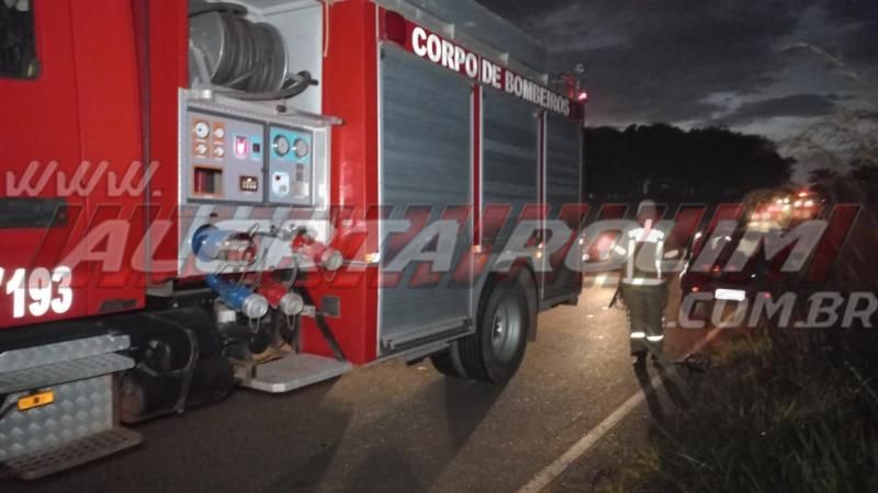 Motorista de caminhonete foi parar em ribanceira após perder o controle da direção na RO 383 em Rolim de Moura Motorista de caminhonete foi parar em ribanceira após perder o controle da direção na RO 383 em Rolim de Moura
