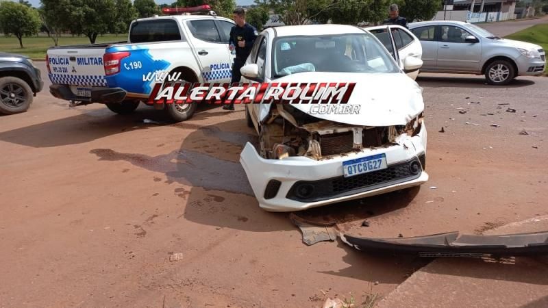 Acidente envolvendo veículo da SEMUSA de Alto Alegre foi registrado nesta manhã em Rolim de Moura Acidente envolvendo veículo da SEMUSA de Alto Alegre foi registrado nesta manhã em Rolim de Moura
