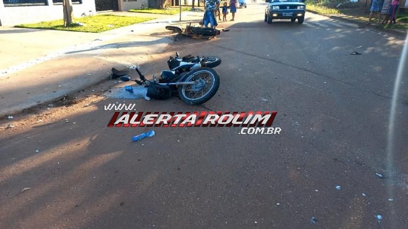 Após avançar via e ocasionar acidente, motociclista se evadiu do local antes da chegada da PM em Rolim de Moura - Vídeo Após avançar via e ocasionar acidente, motociclista se evadiu do local antes da chegada da PM em Rolim de Moura - Vídeo