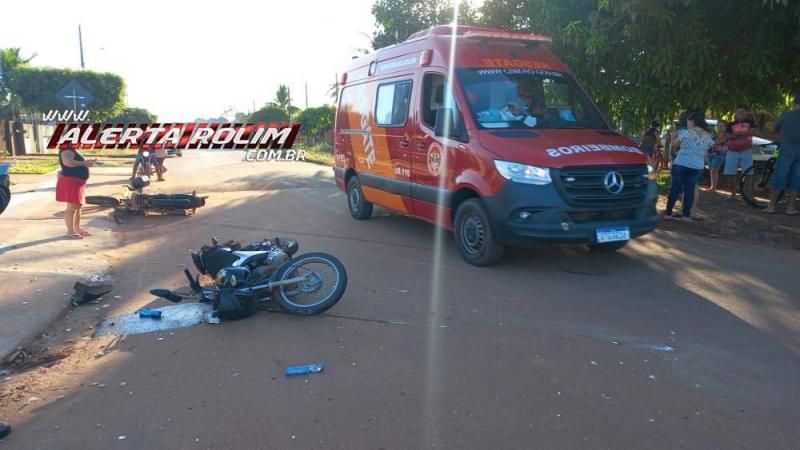 Após avançar via e ocasionar acidente, motociclista se evadiu do local antes da chegada da PM em Rolim de Moura - Vídeo Após avançar via e ocasionar acidente, motociclista se evadiu do local antes da chegada da PM em Rolim de Moura - Vídeo