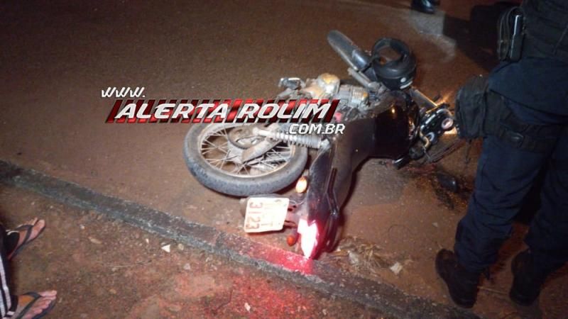 Grave acidente foi registrado na Rua Afonso Pena nesta noite em Rolim de Moura