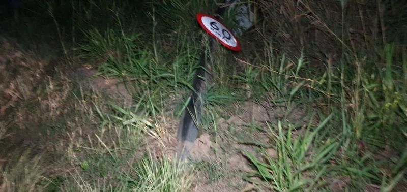 Jaru: Mais um radar de controle de velocidade é derrubado na BR 364 Jaru: Mais um radar de controle de velocidade é derrubado na BR 364