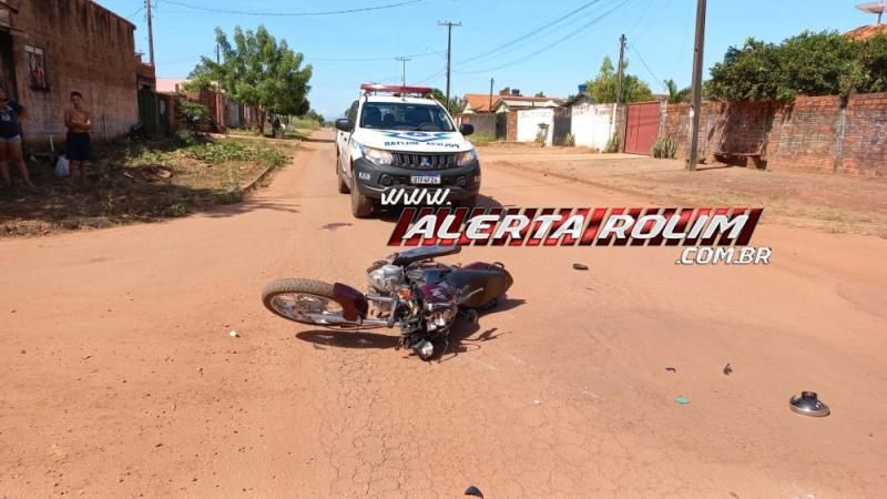 Segundo acidente de trânsito do dia em Rolim de Moura deixou motociclista com fratura no pé Segundo acidente de trânsito do dia em Rolim de Moura deixou motociclista com fratura no pé