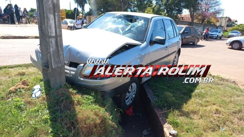 Mais um grave acidente de trânsito foi registrado nesta manhã em Rolim de Moura Mais um grave acidente de trânsito foi registrado nesta manhã em Rolim de Moura