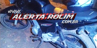 Moto furtada, que vinha sendo usada por criminosos, foi recuperada pela Polícia Militar em Rolim de Moura