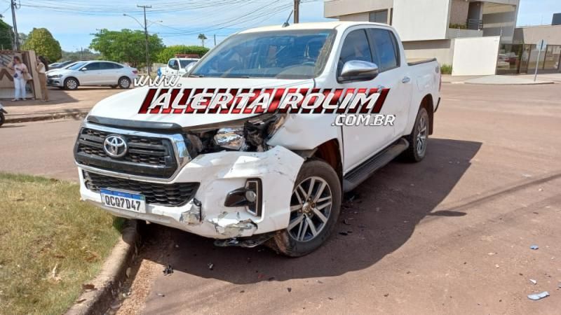 Segundo acidente do dia ocorreu no cruzamento da Avenida São Luís com Rua Jaguaribe em Rolim de Moura Segundo acidente do dia ocorreu no cruzamento da Avenida São Luís com Rua Jaguaribe em Rolim de Moura