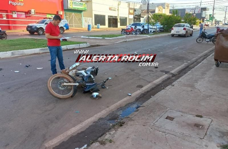 Acidente de trânsito foi registrado nesta manhã no Centro de Rolim de Moura Acidente de trânsito foi registrado nesta manhã no Centro de Rolim de Moura