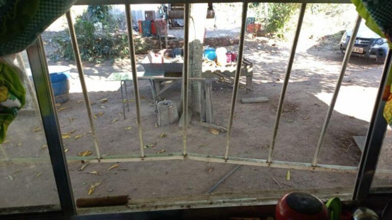 Ladrão arromba grade de janela e furta diversos produtos de residência na zona rural de Novo Horizonte Ladrão arromba grade de janela e furta diversos produtos de residência na zona rural de Novo Horizonte