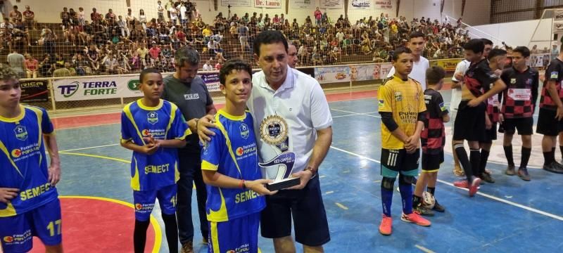 Sucatão de Pimenta Bueno garante título da 32ª Copa Rotary de Futsal em Rolim de Moura Sucatão de Pimenta Bueno garante título da 32ª Copa Rotary de Futsal em Rolim de Moura