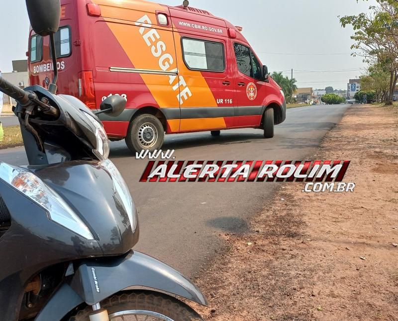 Acidente nesta manhã em Rolim de Moura envolveu moto e veículo da SEMUSA de Alto Alegre dos Parecis Acidente nesta manhã em Rolim de Moura envolveu moto e veículo da SEMUSA de Alto Alegre dos Parecis