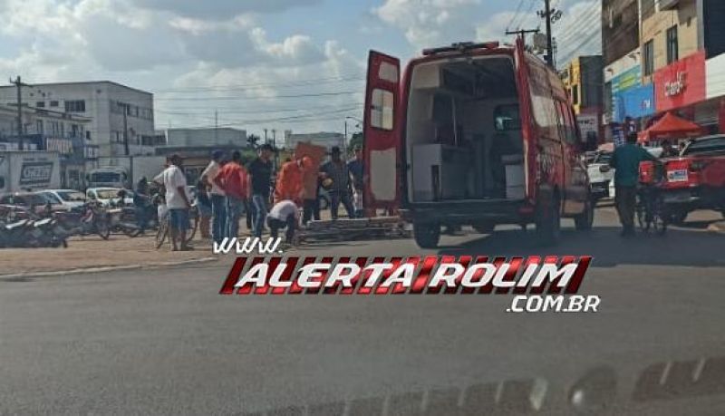 Acidente de trânsito nesta tarde deixou um ferido em Rolim de Moura Acidente de trânsito nesta tarde deixou um ferido em Rolim de Moura