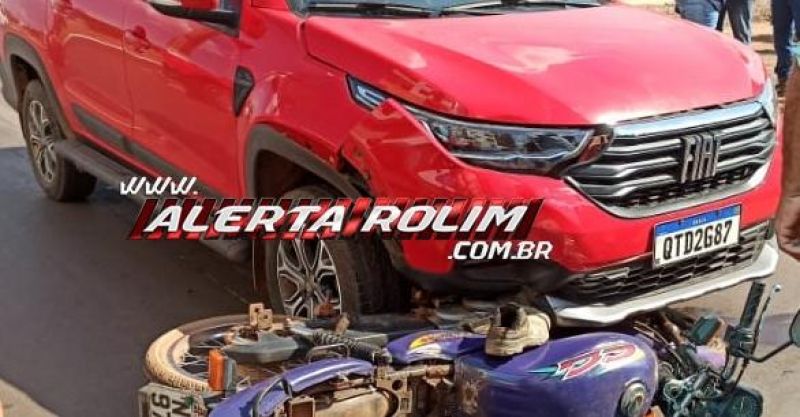 Acidente de trânsito nesta tarde deixou um ferido em Rolim de Moura Acidente de trânsito nesta tarde deixou um ferido em Rolim de Moura