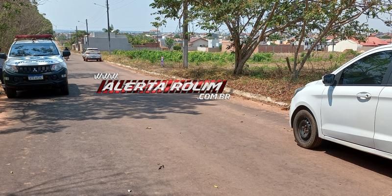 Colisão entre dois carros foi registrada no Jequitibá nesta quarta-feira em Rolim de Moura Colisão entre dois carros foi registrada no Jequitibá nesta quarta-feira em Rolim de Moura