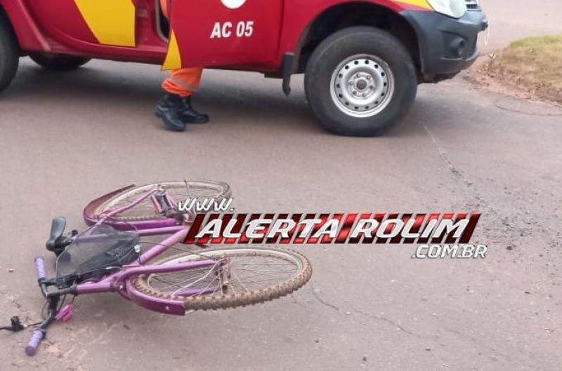 Criança foi atingida por caminhonete enquanto andava de bicicleta pelo bairro Beira Rio em Rolim de Moura Criança foi atingida por caminhonete enquanto andava de bicicleta pelo bairro Beira Rio em Rolim de Moura