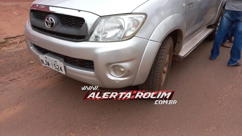 Criança foi atingida por caminhonete enquanto andava de bicicleta pelo bairro Beira Rio em Rolim de Moura Criança foi atingida por caminhonete enquanto andava de bicicleta pelo bairro Beira Rio em Rolim de Moura